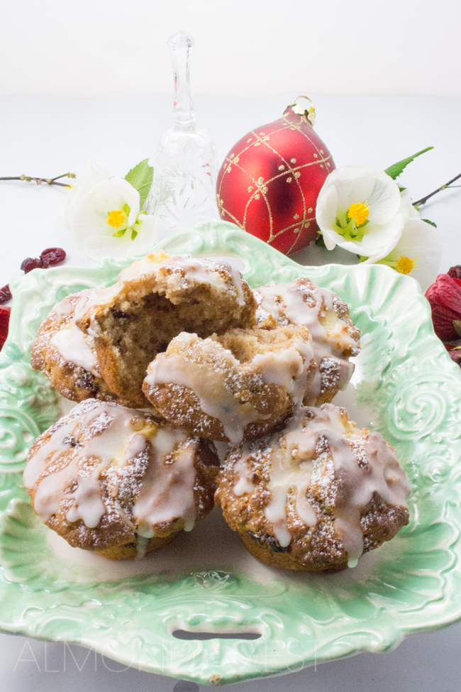 Christmas Cranberry and Apple Muffins (Healthy and Delicious!)
