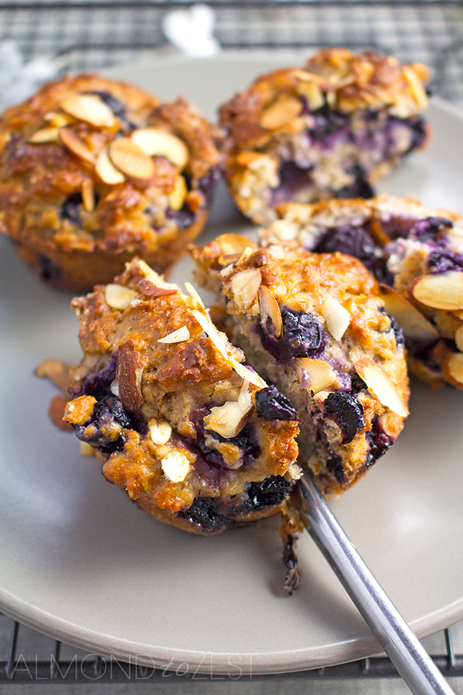 Whole-Wheat Blueberry and Oat Muffins