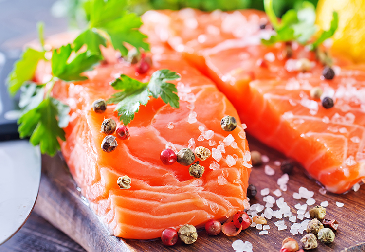 12 Best Summer Foods for Health and Weight Loss