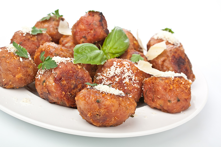 Gourmet Chicken Meatballs With Mozzarella